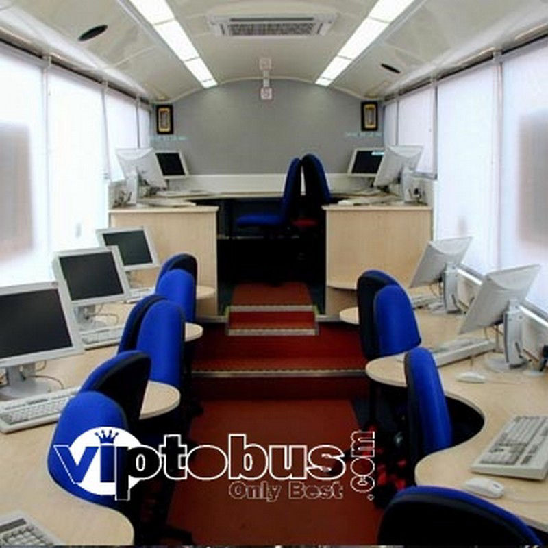 Cuctom OFFICE BUS