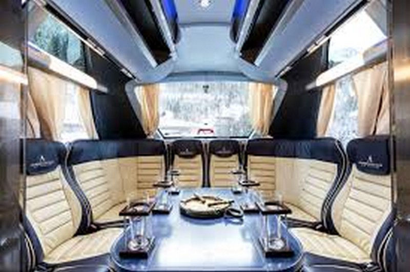 Luxury coach Bus